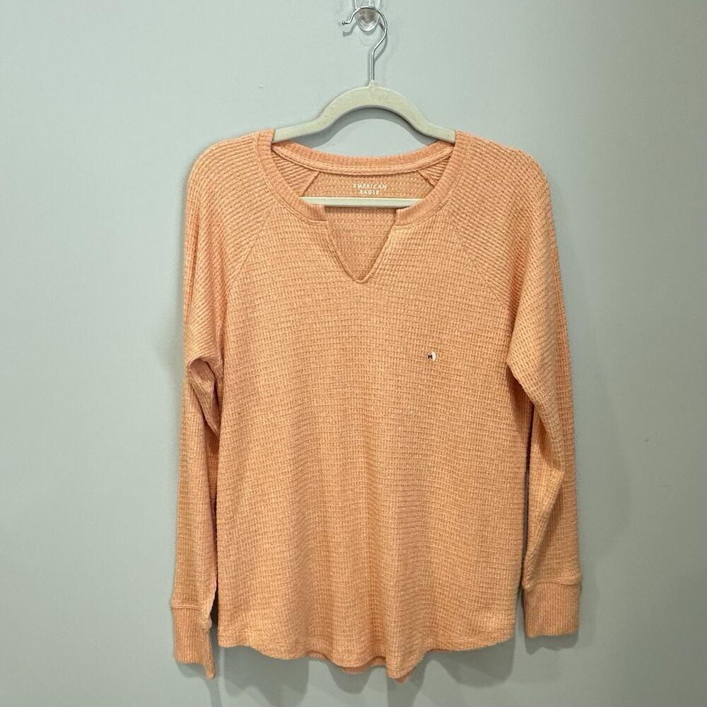American Eagle Women’s Thermal Waffle Knit Medium Super Soft V Neck Peach NWT‎